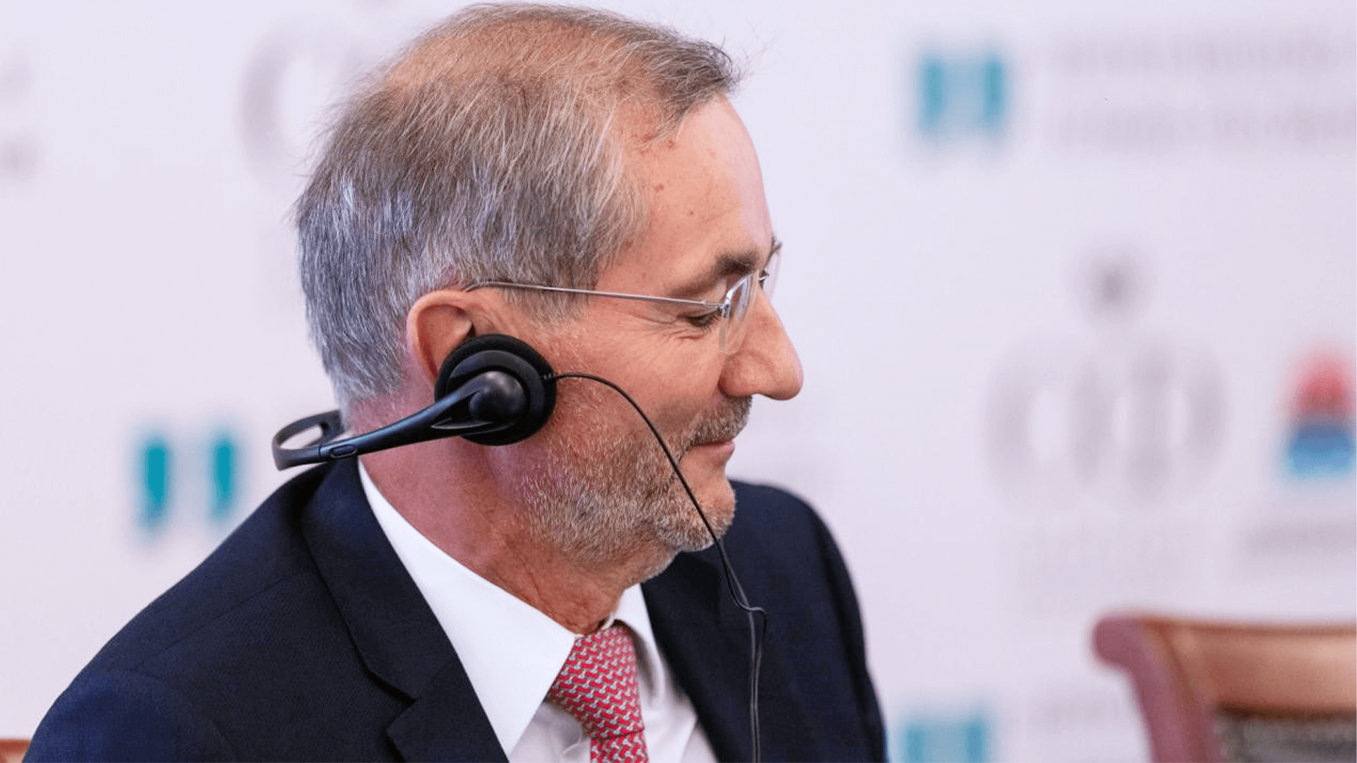 Russian-German forum applies VISSONIC IR language system(图7)